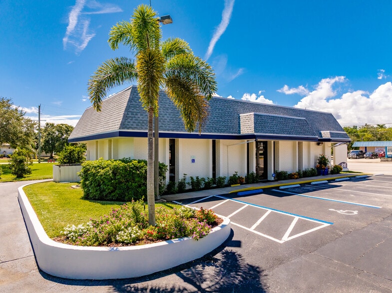 816 US Highway 1, Sebastian, FL for sale - Building Photo - Image 1 of 20