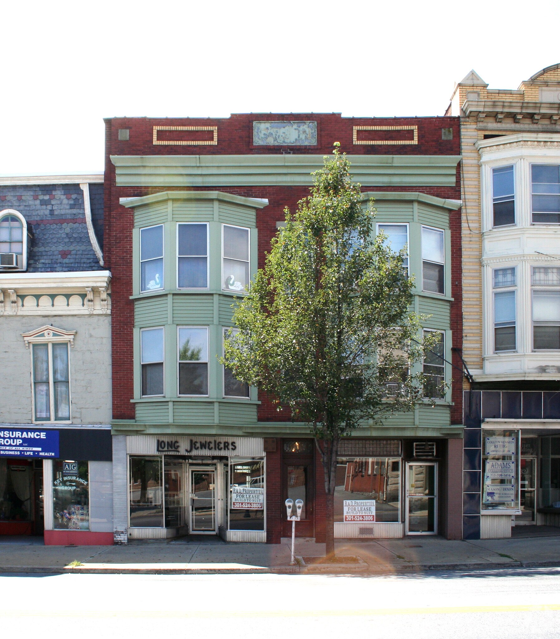 26 W Main St, Waynesboro, PA, 17268 Retail Space For Lease