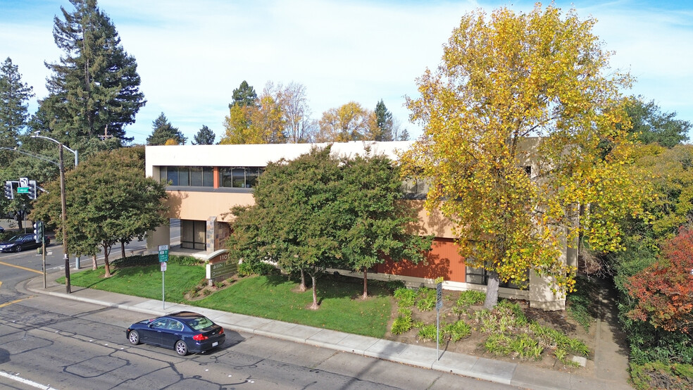 1101 College Ave, Santa Rosa, CA for lease - Building Photo - Image 1 of 3