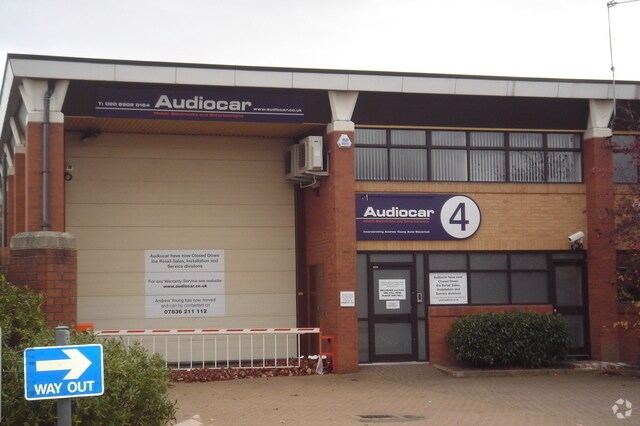 Langston Rd, Loughton for sale Primary Photo- Image 1 of 1