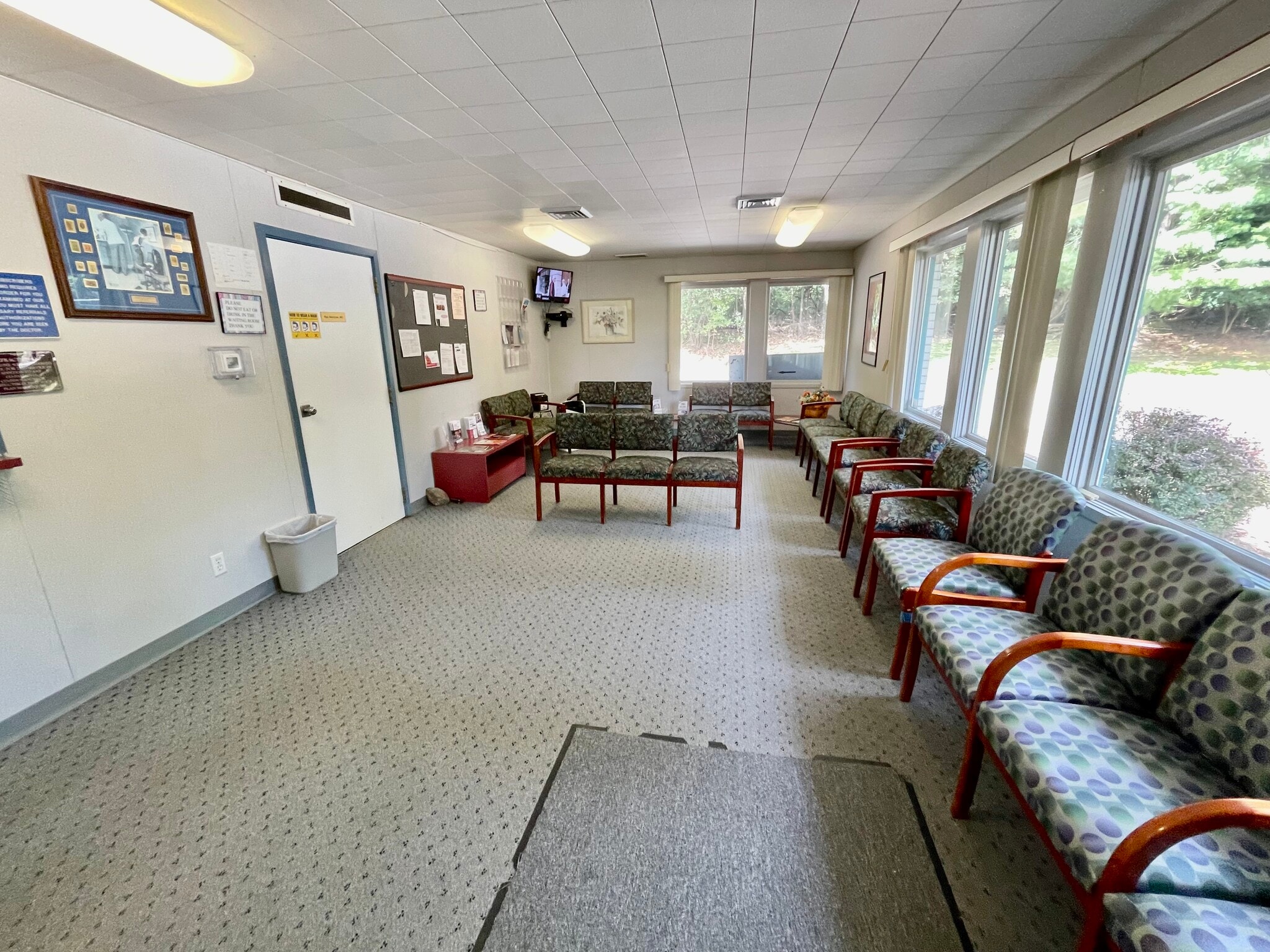 460 Gidney Ave, Newburgh, NY for sale Interior Photo- Image 1 of 12