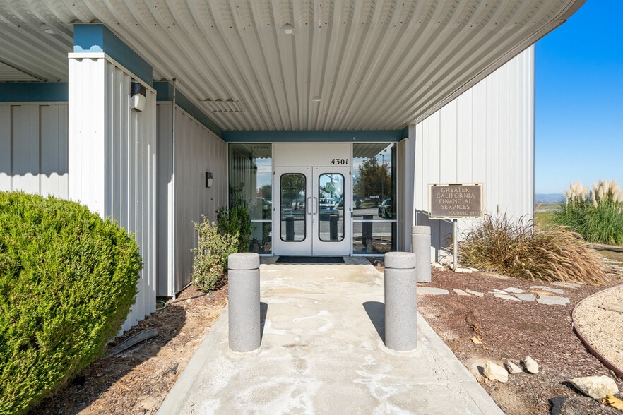 4301 Second Wind Way, Paso Robles, CA for lease - Building Photo - Image 3 of 42