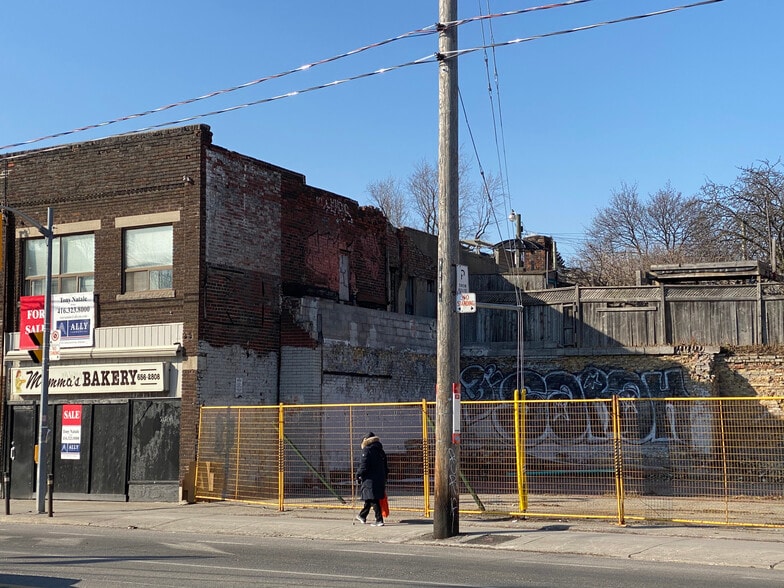 1130 & 1136 Davenport Rd. portfolio of 2 properties for sale on LoopNet.com - Building Photo - Image 3 of 4