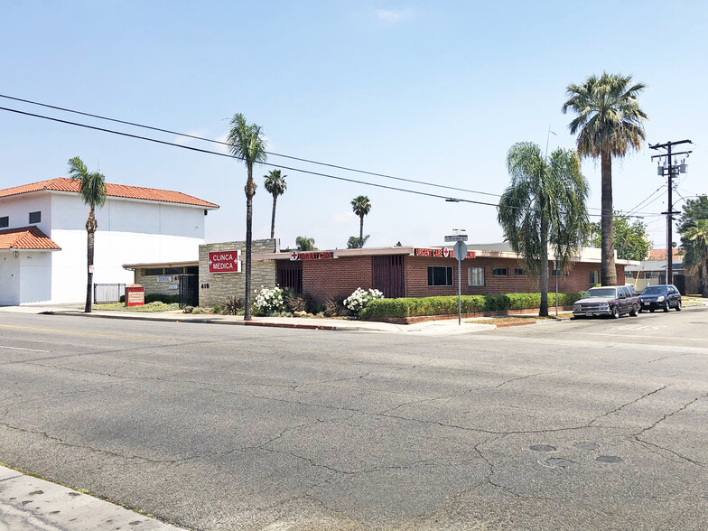 412-418 San Fernando Mission Blvd, San Fernando, CA for lease - Building Photo - Image 3 of 11