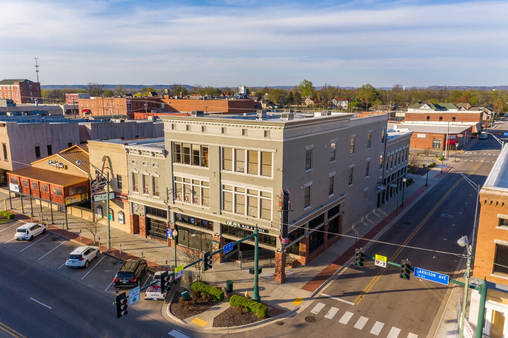 823 Garrison Ave, Fort Smith, AR 72901