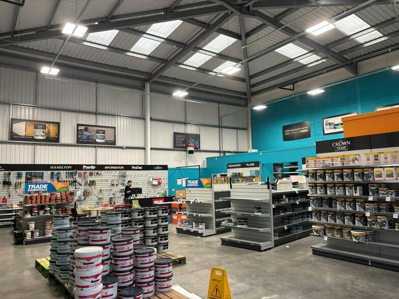 Surrey Canal Rd, London for lease - Building Photo - Image 3 of 6