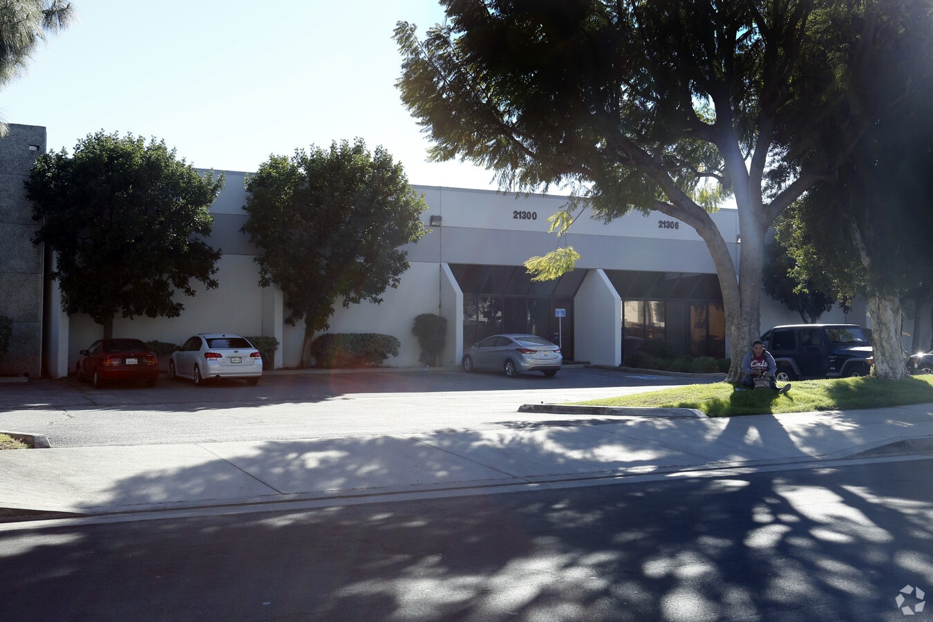 21300 Superior St, Chatsworth, CA 91311 Property Record