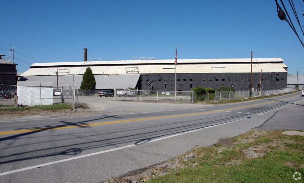 900 Conshohocken Rd, Conshohocken, PA for sale - Building Photo - Image 2 of 2