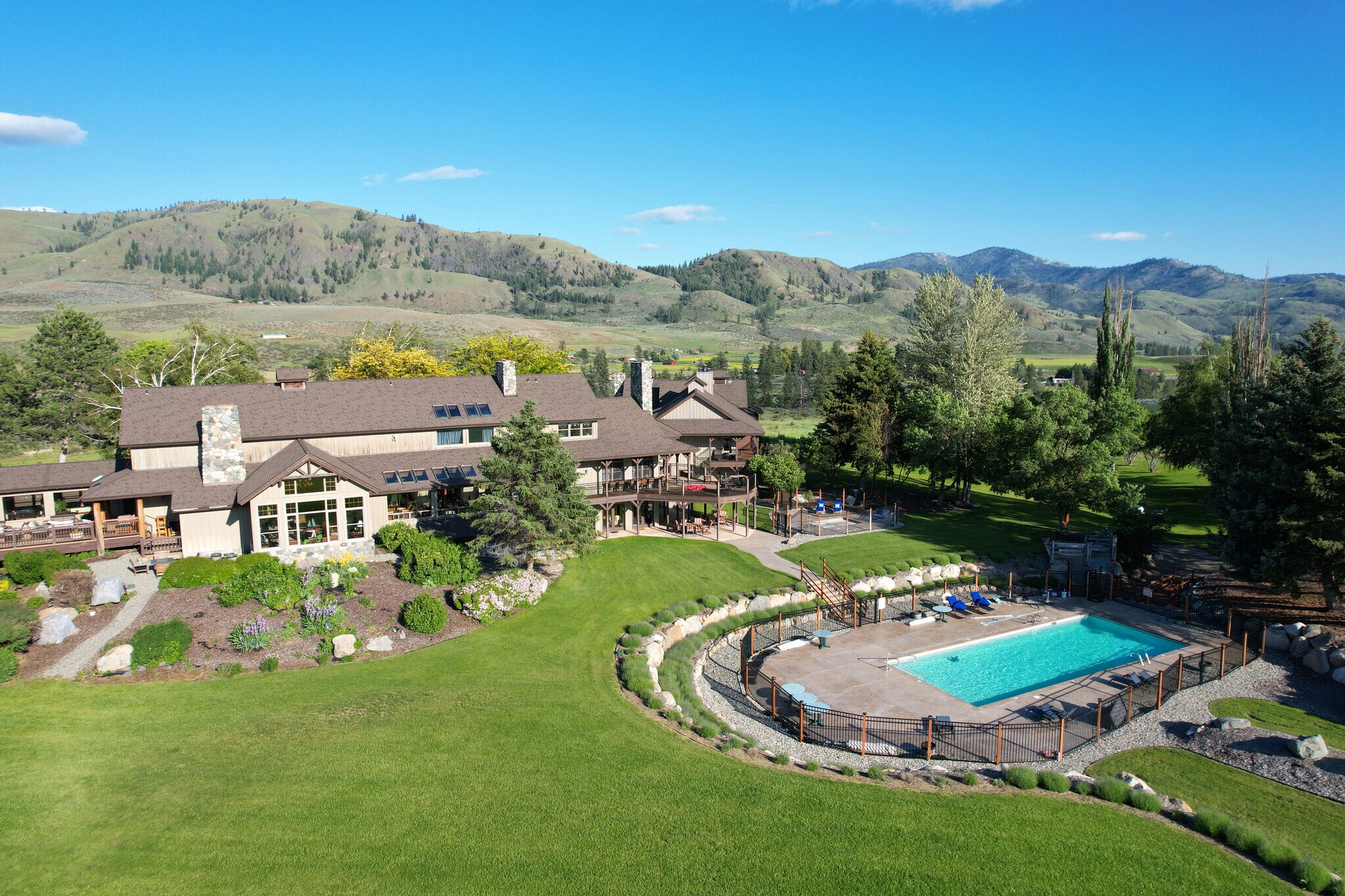 80 Rockchuck Dr, Twisp, WA 98856