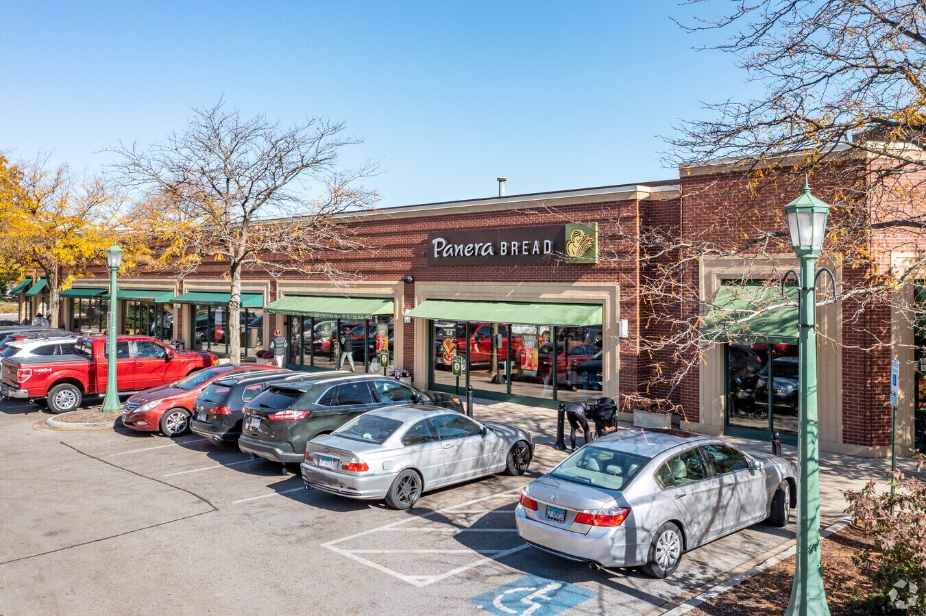 1199 Wilmette Ave, Wilmette, IL 60091