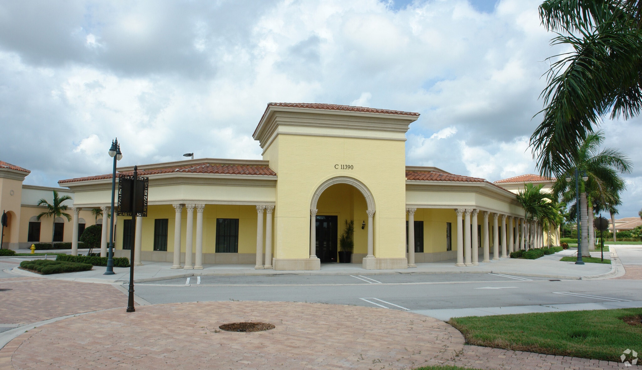 11390 N Jog Rd, Palm Beach Gardens, FL for lease Primary Photo- Image 1 of 3