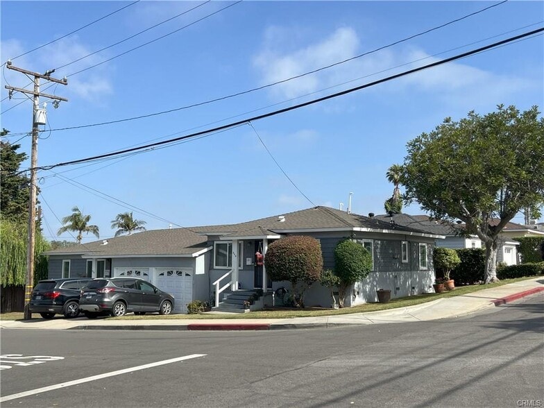 536 W Maple Ave, El Segundo, CA for sale - Primary Photo - Image 1 of 4
