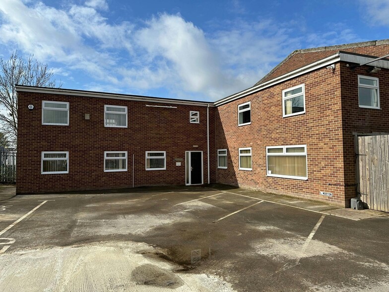 Millfield Rd, Doncaster for lease - Building Photo - Image 2 of 7