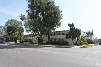 More details for 6840 Kester Ave, Van Nuys, CA - Multifamily for Sale