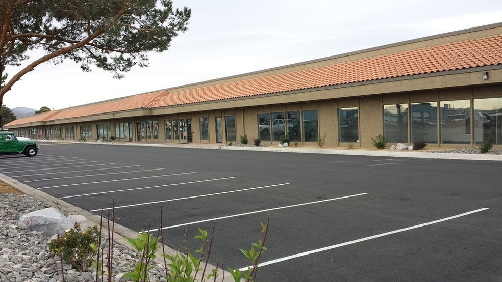 155 Glendale Ave, Sparks, NV for lease - Building Photo - Image 3 of 13