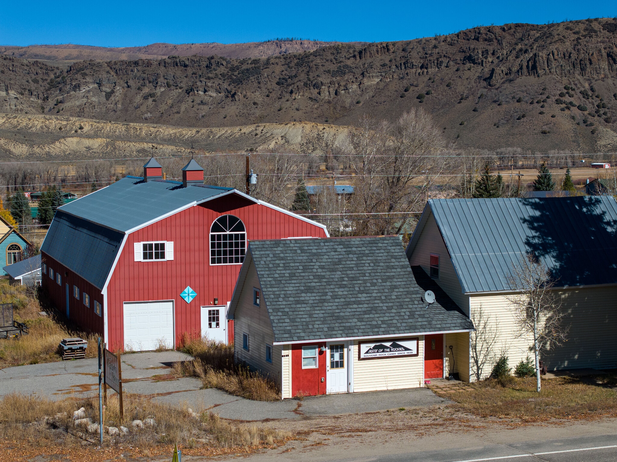 121 Byers Ave, Hot Sulphur Springs, CO for sale Building Photo- Image 1 of 60