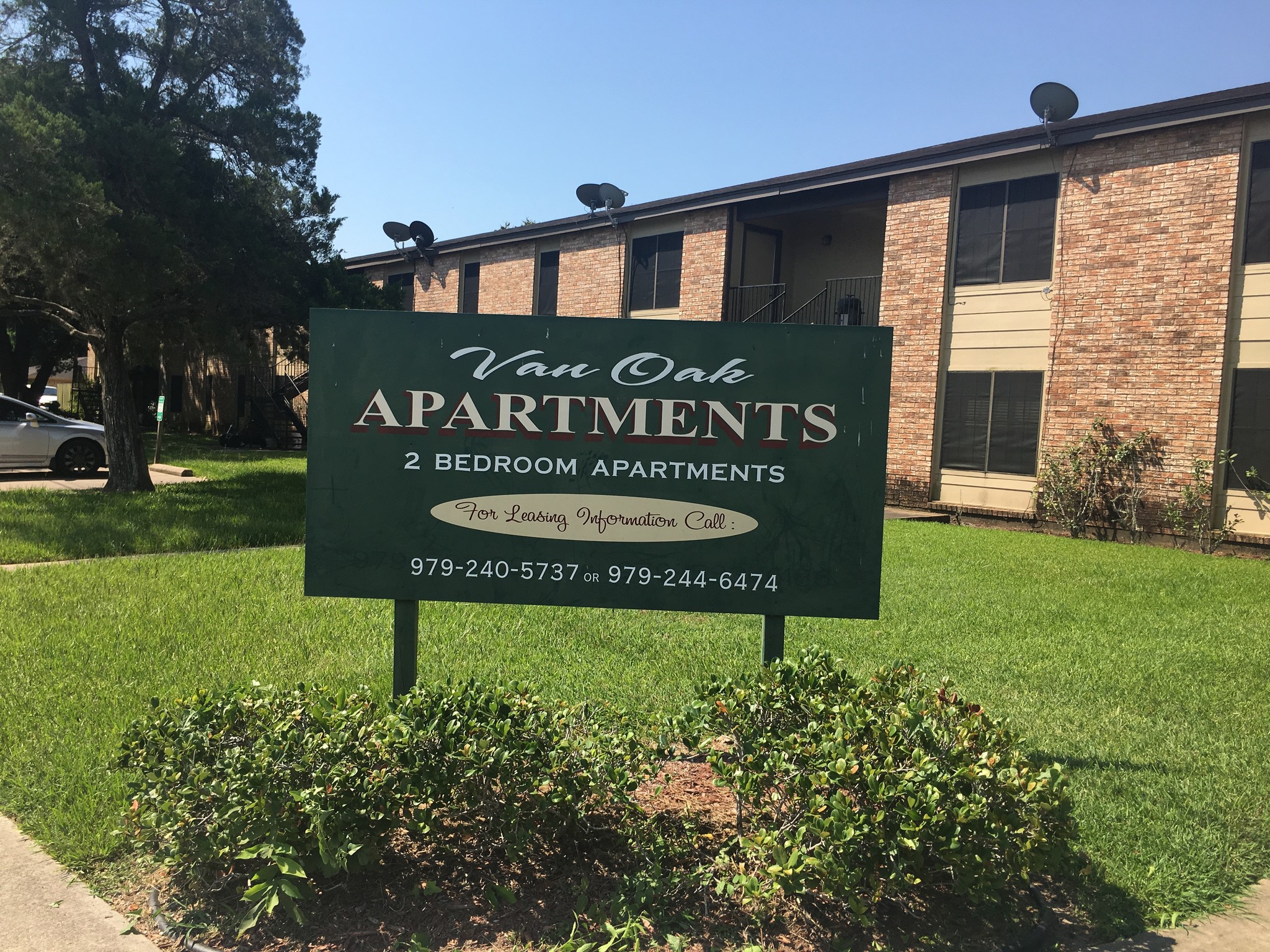 202 4th St, Van Vleck, TX for sale Building Photo- Image 1 of 1