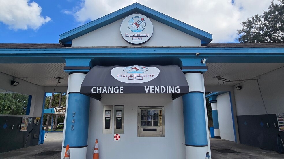 745 S Wickham Rd, Melbourne, FL for sale - Building Photo - Image 2 of 29