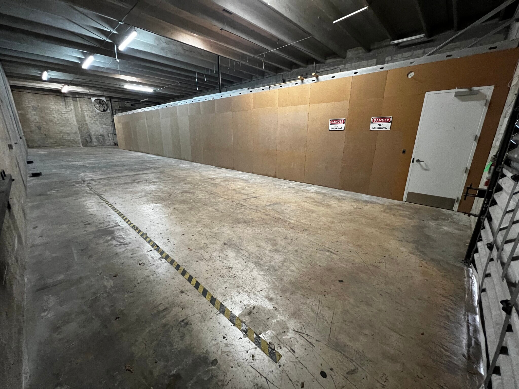 15211529 NW 89th Ct, Doral, FL 33172 Finger Lakes Industrial Plaza