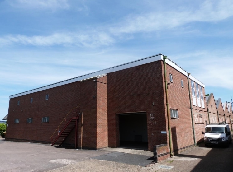 62 Pullman Rd, Wigston for sale Primary Photo- Image 1 of 1