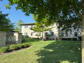 5695 Avery Rd, Dublin OH - Convenience Store