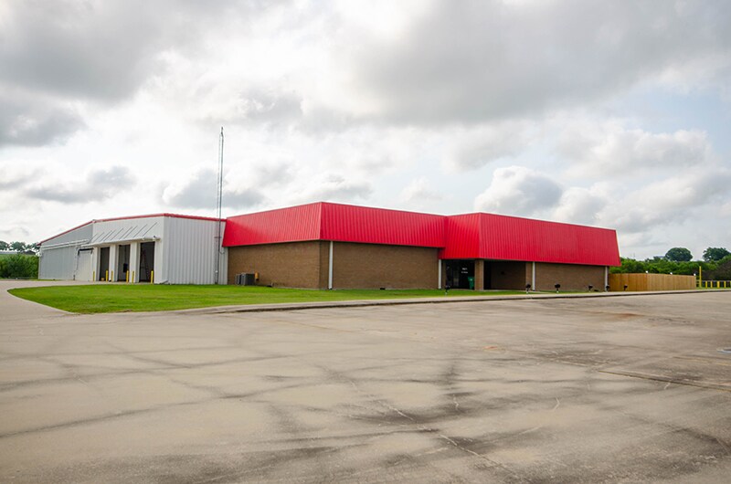 901 S Main St, Taylor, TX for sale - Building Photo - Image 1 of 1