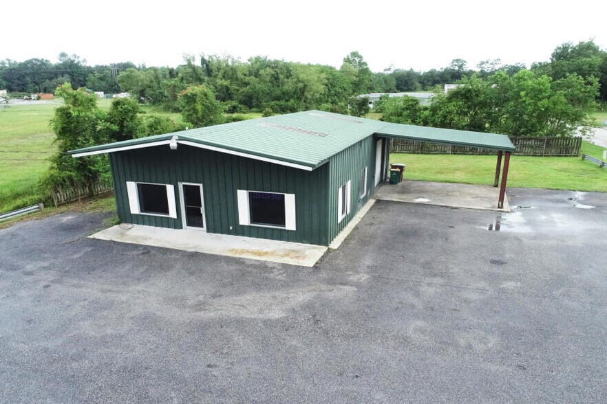 19219 Pineville Rd, Long Beach, MS 39560