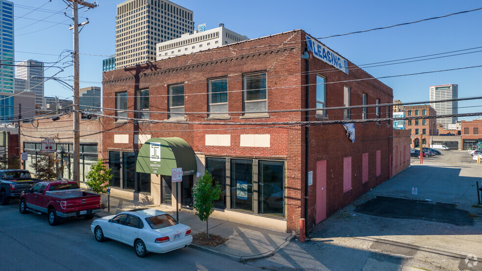 165 N 5th St, Columbus, OH for lease - Primary Photo - Image 1 of 7