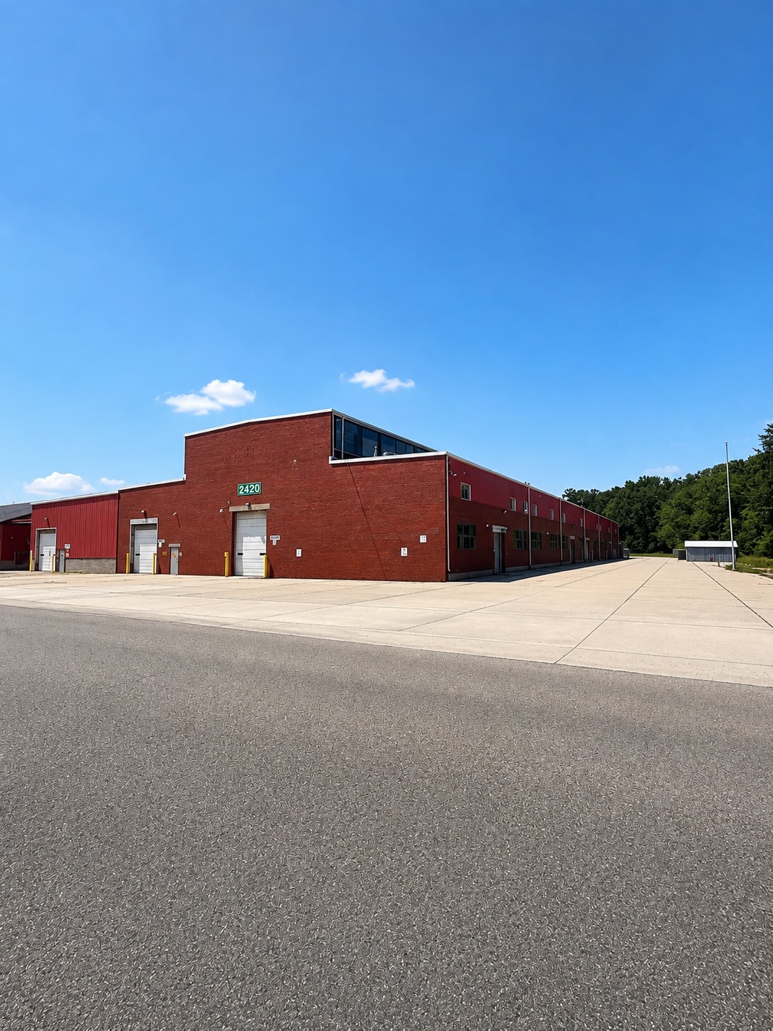 2420 Wills St, Marysville, MI for lease Interior Photo- Image 1 of 4