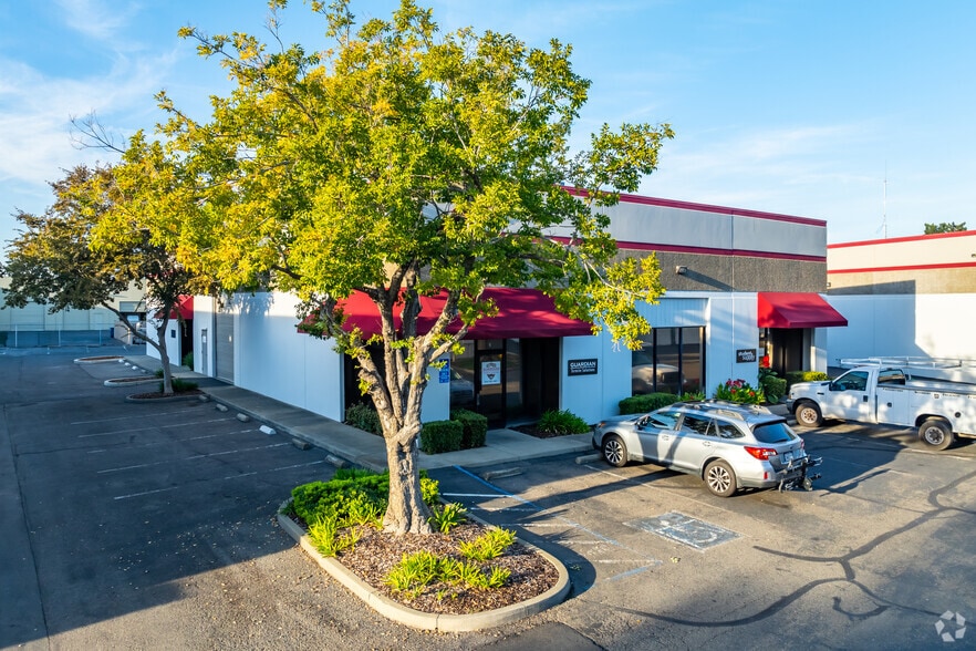 3374 Monier Cir, Rancho Cordova, CA for lease - Building Photo - Image 2 of 4