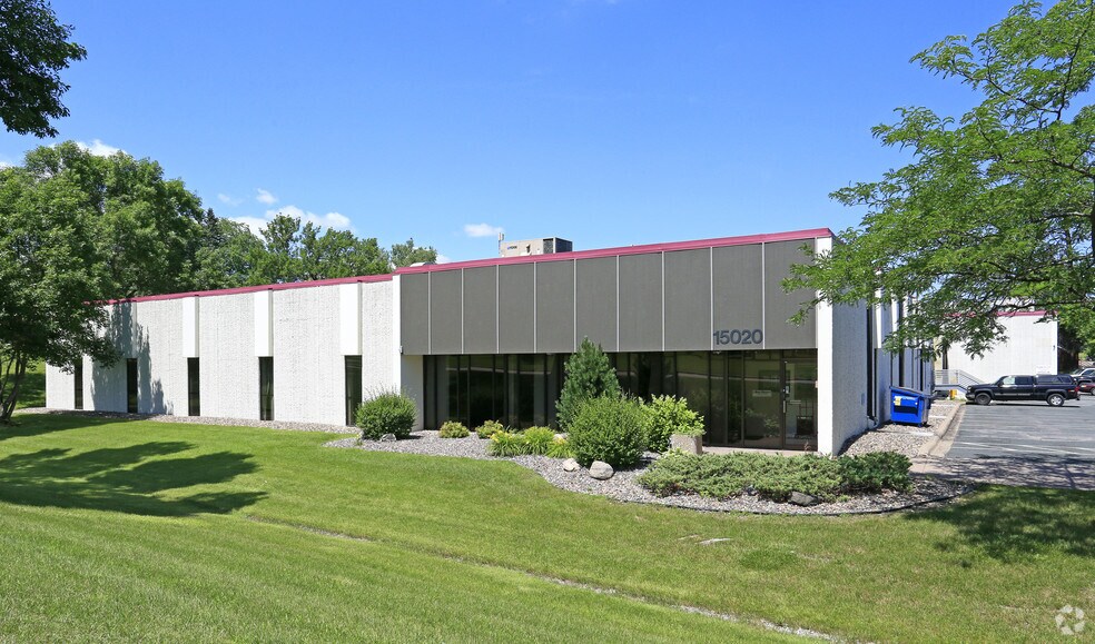 15020 N 27th Ave, Plymouth, MN 55447