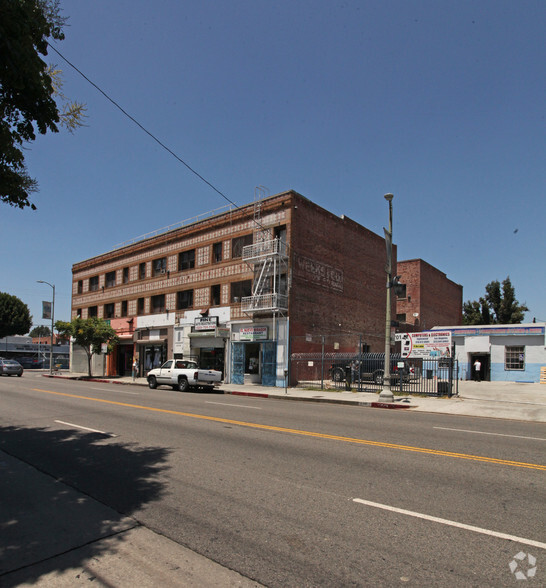 2709 W Pico Blvd, Los Angeles, CA for sale - Primary Photo - Image 1 of 1