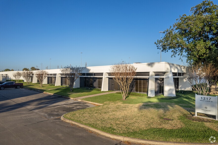 1000 N Post Oak Rd, Houston, TX for lease - Building Photo - Image 3 of 14