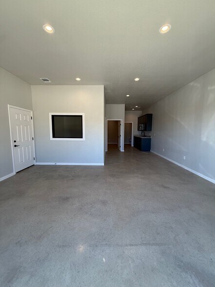 2495 FM 1189, Brock, TX for lease - Building Photo - Image 3 of 8
