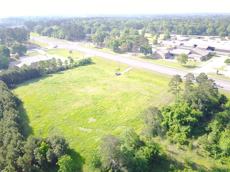 3330 NE Stallings Dr, Nacogdoches, TX for sale - Aerial - Image 2 of 5