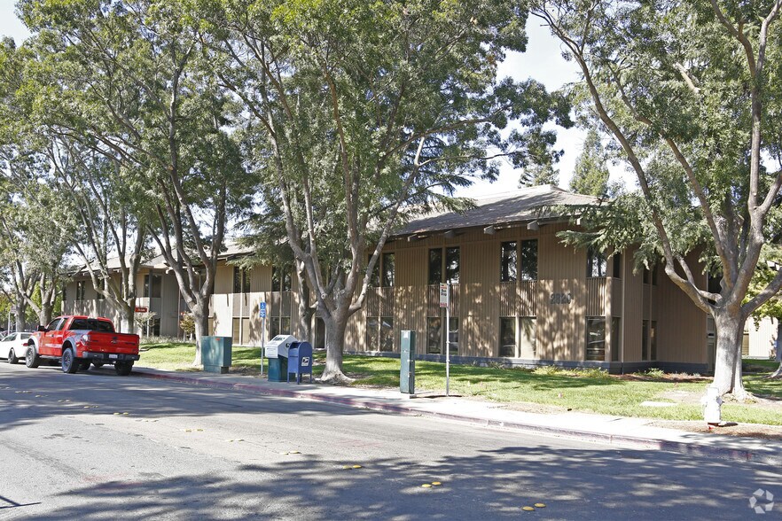 2820 Shadelands Dr, Walnut Creek, CA 94598 Walnut Creek Executive