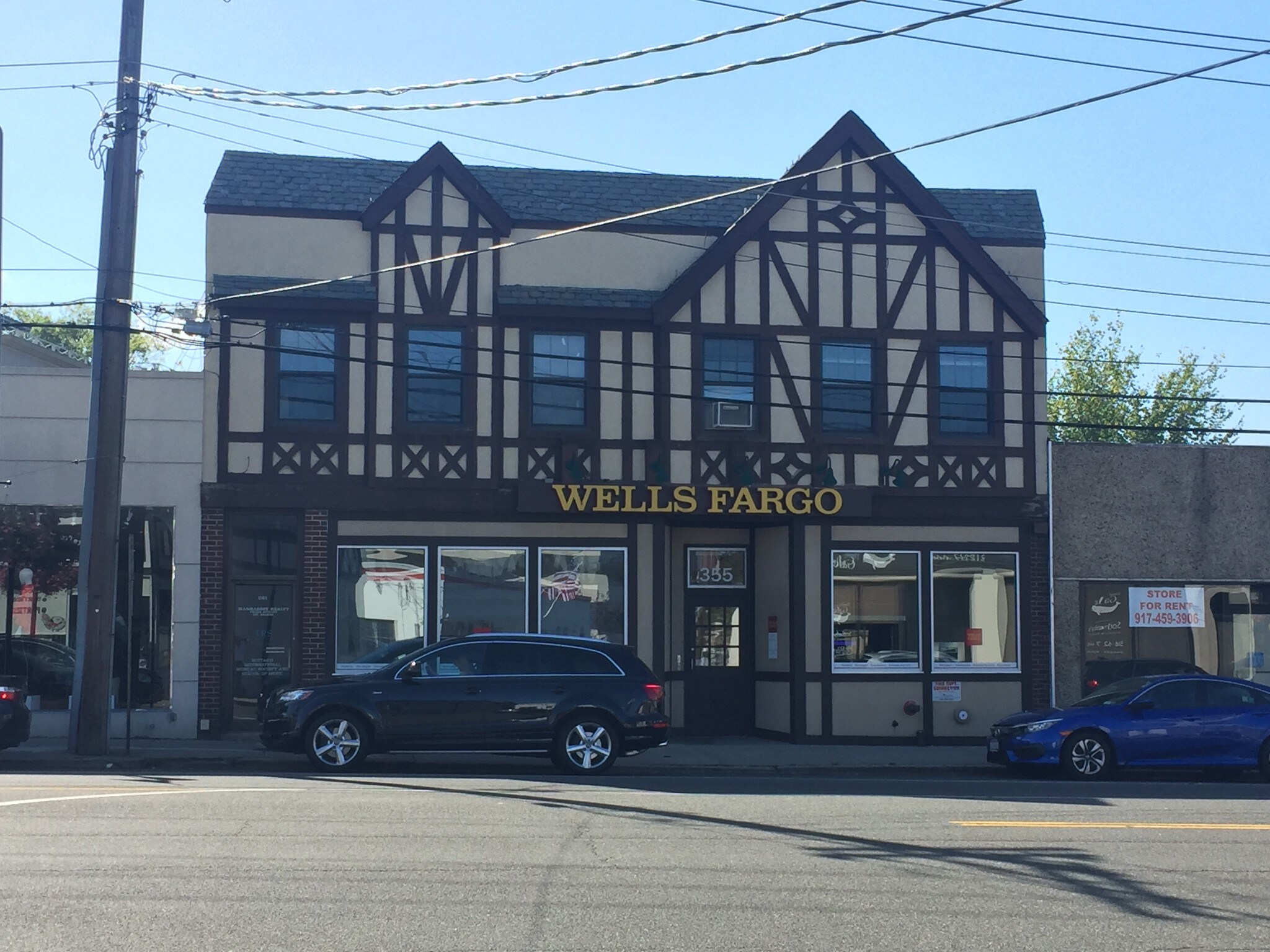 351-355 Plandome Rd, Manhasset, NY for lease Building Photo- Image 1 of 2