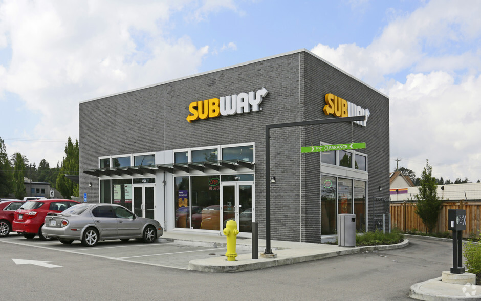 1502 Broadway St, Port Coquitlam, BC for lease - Building Photo - Image 3 of 3