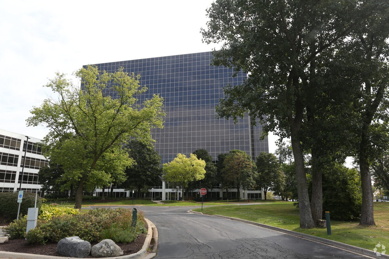 1515 E Woodfield Rd, Schaumburg, IL, 60173 - Property For Lease on LoopNet.com