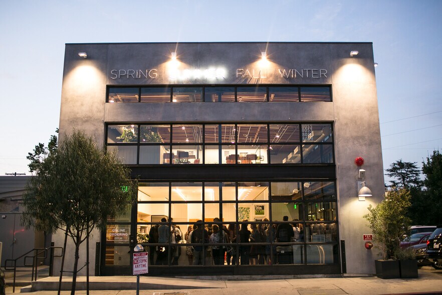 8049-8055 W 3rd St, Los Angeles, CA for sale - Primary Photo - Image 1 of 4