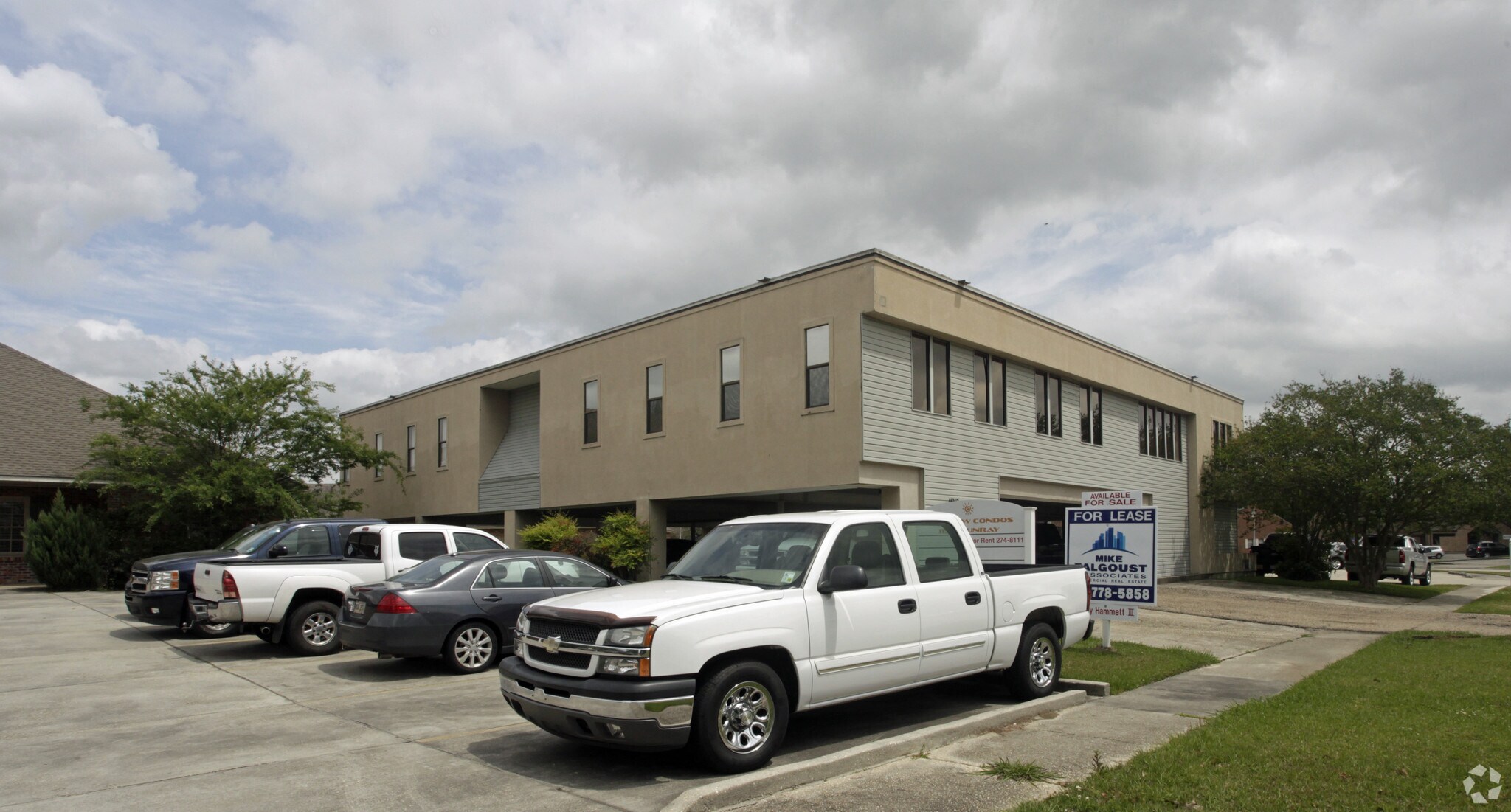 Office in Baton Rouge, LA for sale Primary Photo- Image 1 of 1