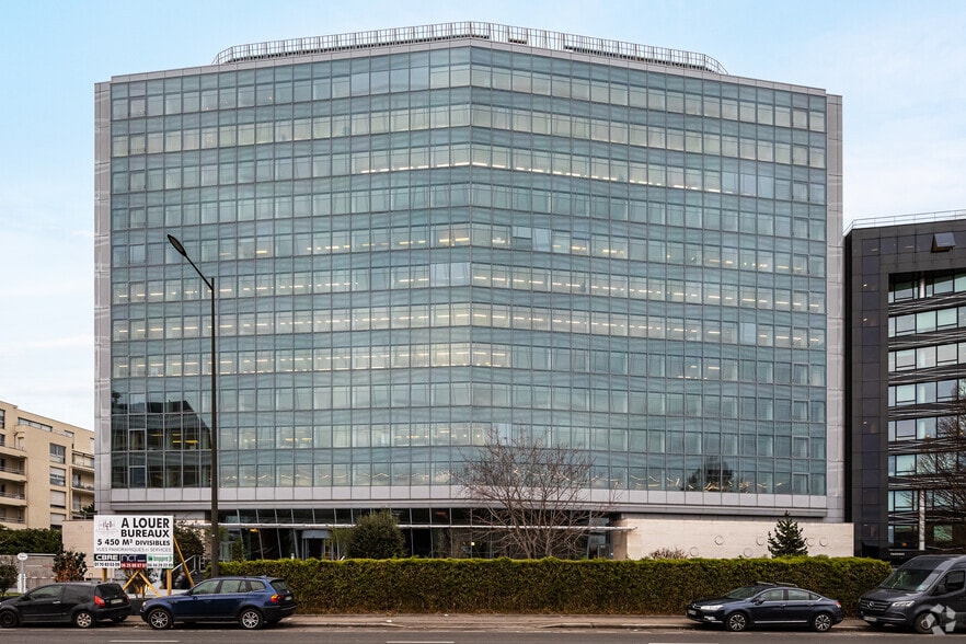 27 Quai Alphonse Le Gallo, Boulogne-Billancourt for lease - Building Photo - Image 2 of 3