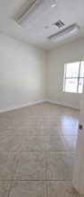 8881 Terrene Ct, Bonita Springs, FL for lease Interior Photo- Image 2 of 3