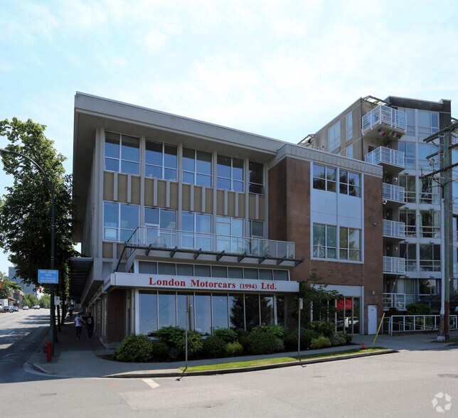 2233 Burrard St, Vancouver, BC for sale - Primary Photo - Image 1 of 1
