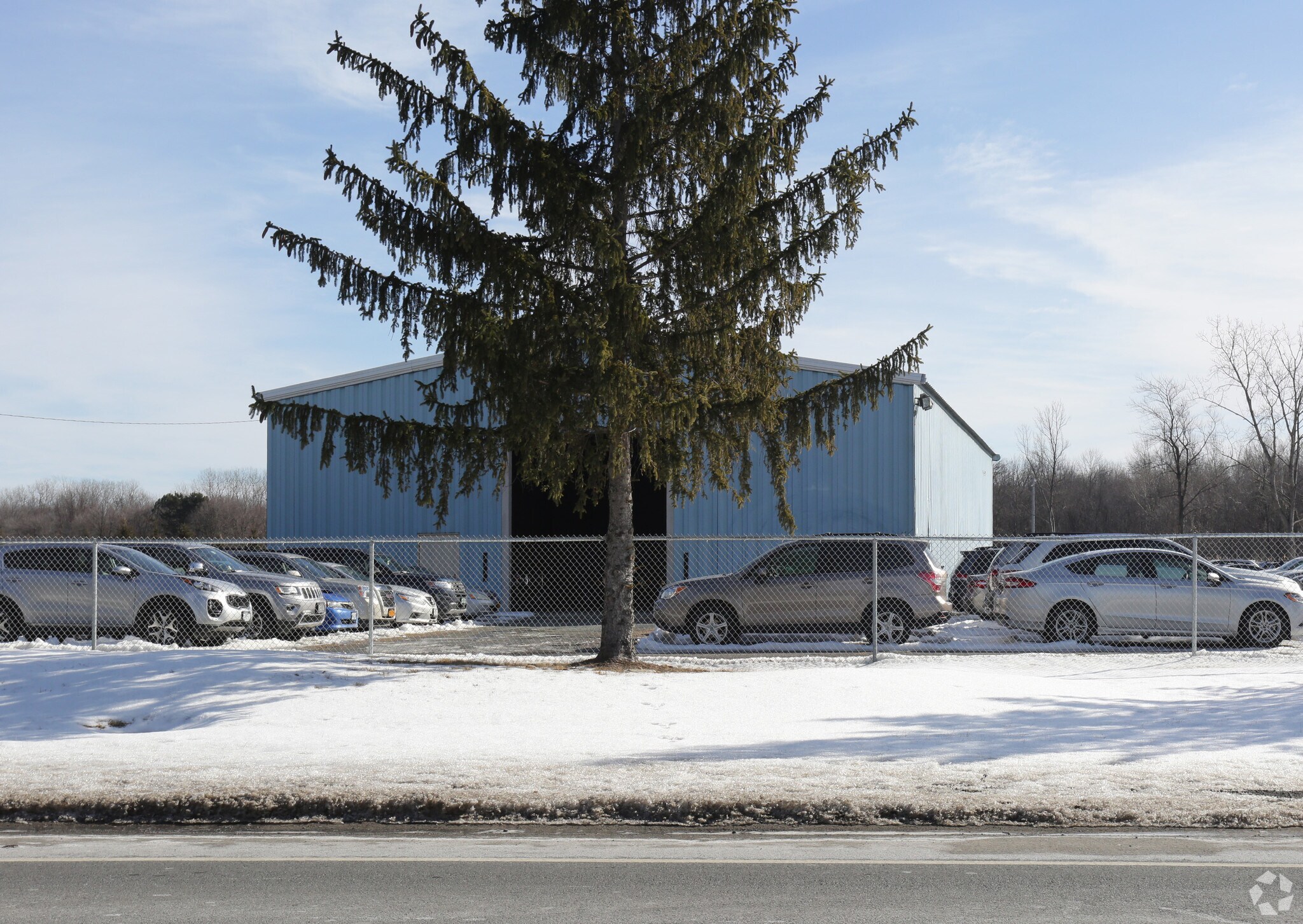 277 Wolf Rd, Latham, NY for sale Primary Photo- Image 1 of 1