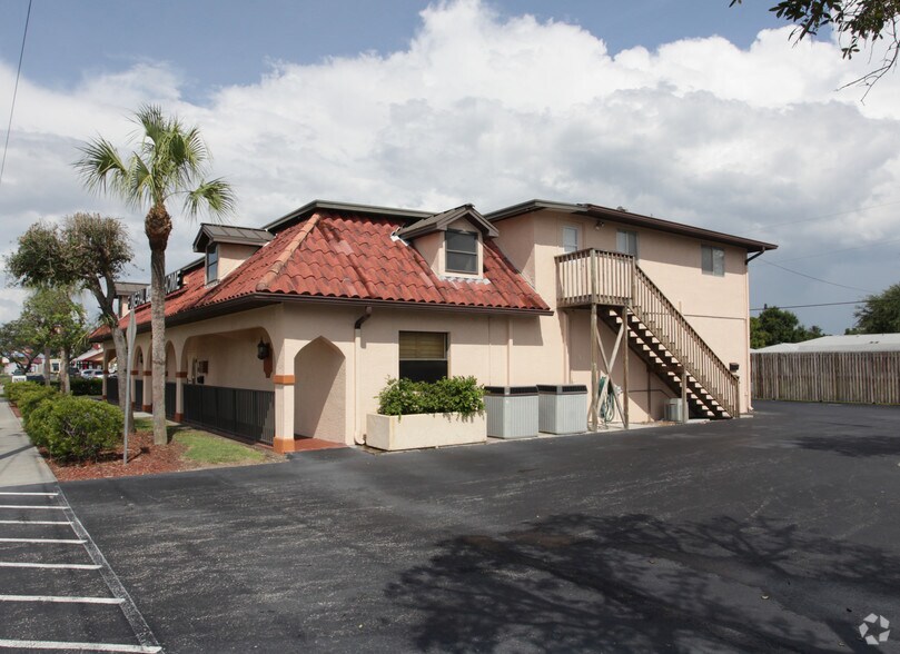 13932 Palm Beach Blvd, Fort Myers, FL 33905 Retail for Sale