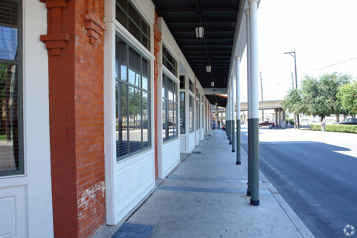 View Photo