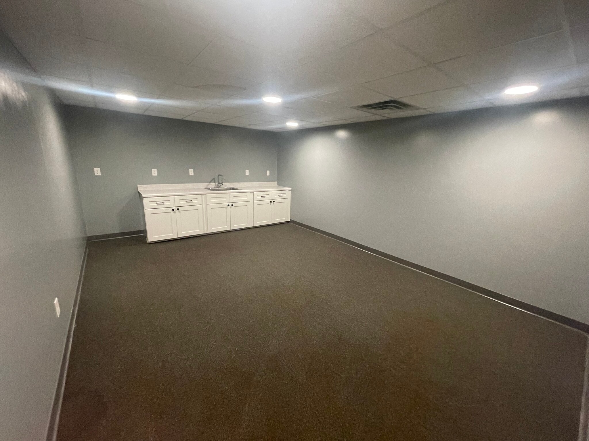 317-319 SE 14th Ave, Minneapolis, MN for lease Interior Photo- Image 1 of 4