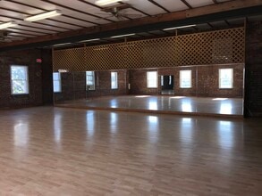 128-130 W Culpeper St, Culpeper, VA for lease Building Photo- Image 2 of 7