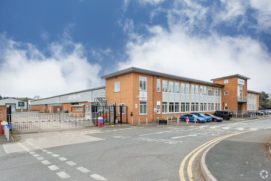 Bridgnorth Rd, Wolverhampton for lease - Primary Photo - Image 1 of 1